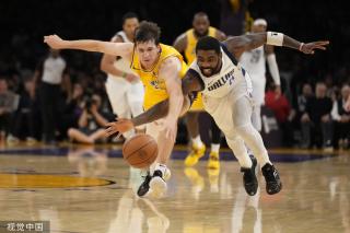 职业足球的 职业足球的