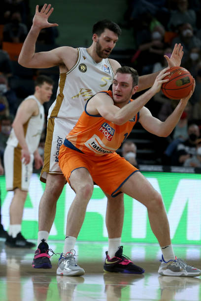 成为球队后 成为球队后