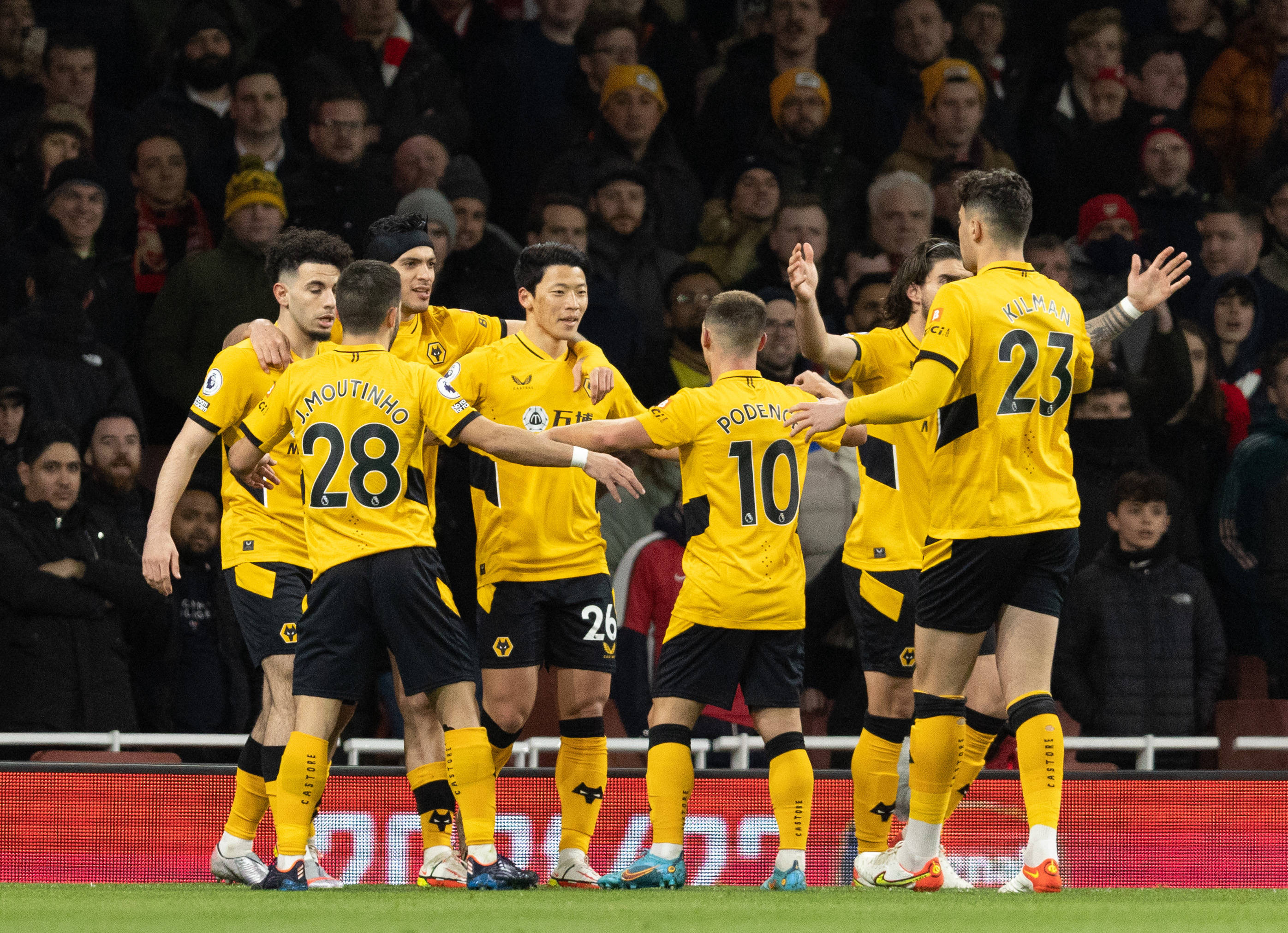 队在快攻中 队在快攻中