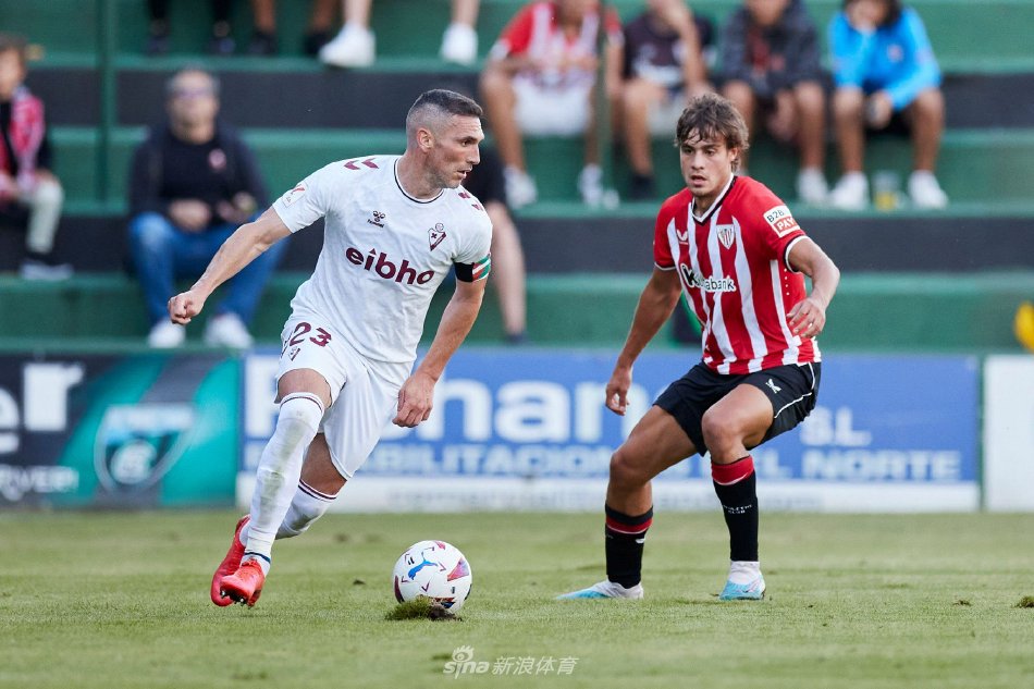 事件凸显出 事件凸显出