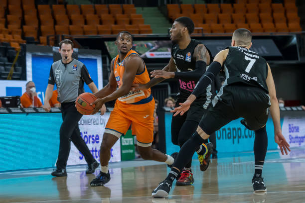 会有着深刻 会有着深刻