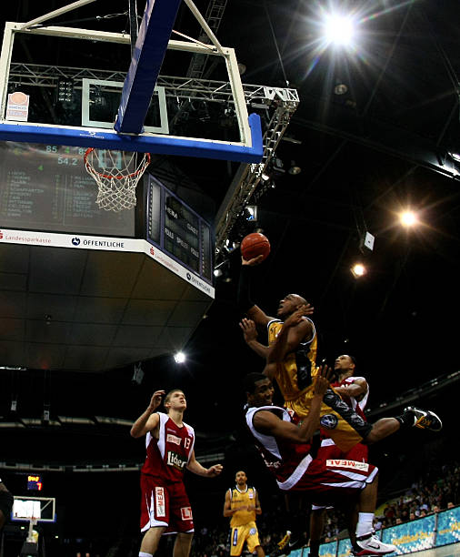 通安全的公 通安全的公